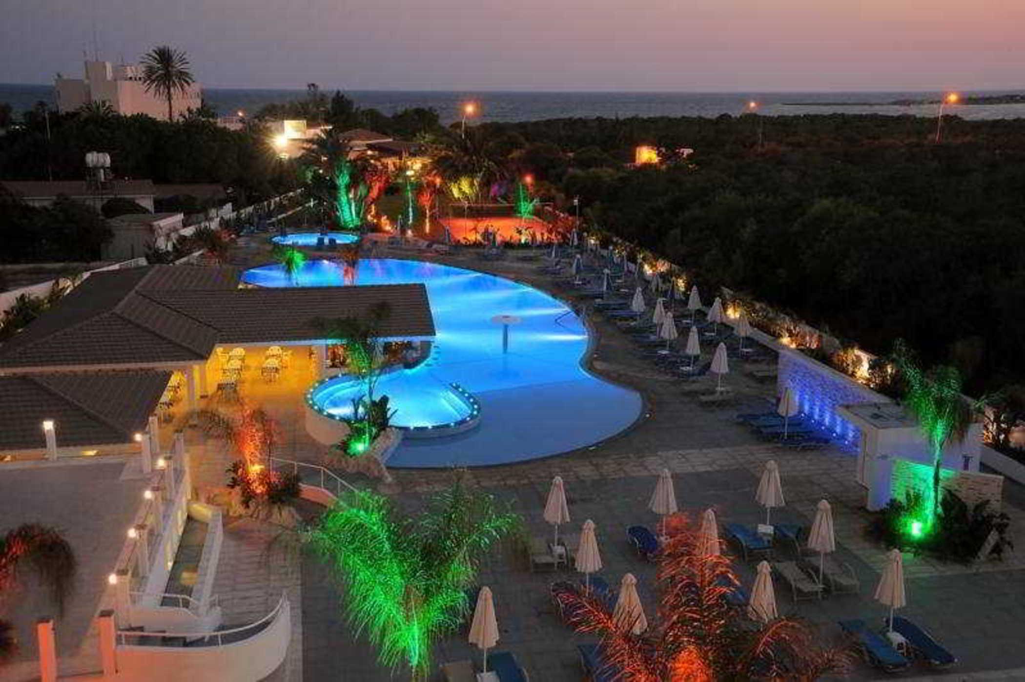 Christofinia Hotel Ayia Napa Exterior foto